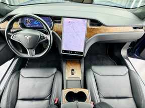 Tesla Model S 2019