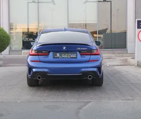 BMW 3 Series 330 2019