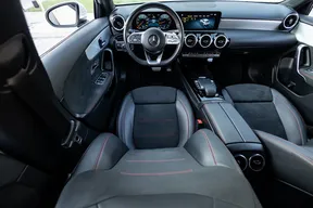 Mercedes-Benz A-Class 200 2021