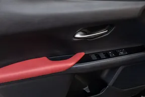 Lexus UX 200 2022