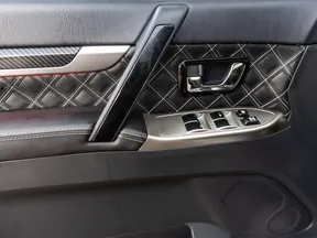 Mitsubishi Pajero / Shogun / Montero 2020