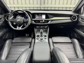 Alfa Romeo Stelvio 2024