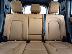 Land Rover Defender 110 2024