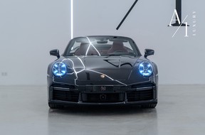 Porsche 911 Turbo S 2023