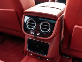 Bentley Bentayga 2023