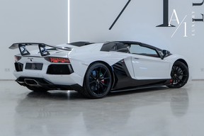 Lamborghini Aventador 2014