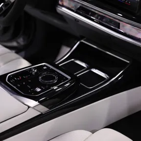 BMW 7 Series 735 2026