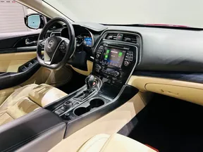 Nissan Maxima 2020