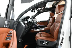 BMW X5 M50 2022
