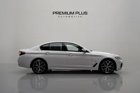 BMW 5 Series 540 2022