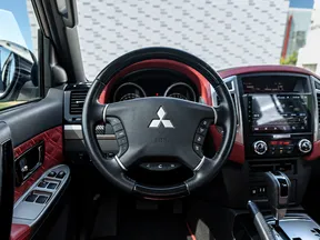 Mitsubishi Pajero / Shogun / Montero 2020