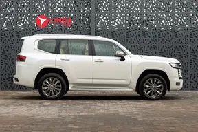 Toyota Land Cruiser 2023