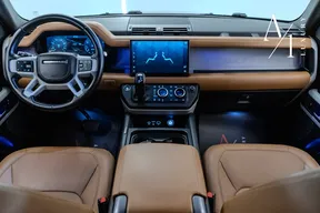 Land Rover Defender 90 2023