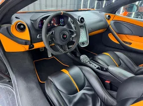 McLaren 570S 2016