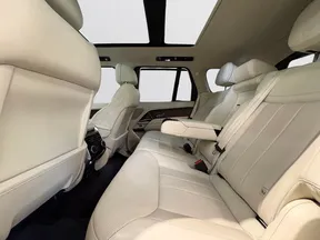 Land Rover Range Rover 2023