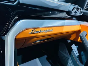 Lamborghini Urus 2023