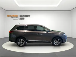 Mitsubishi Outlander / Airtek 2016