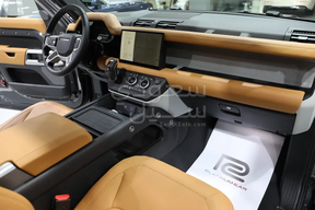 Land Rover Defender 90 2024