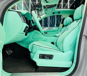Bentley Bentayga 2021