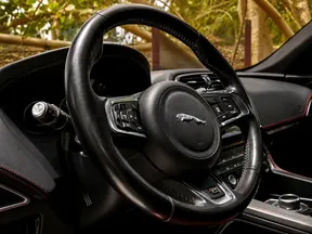 Jaguar F-Pace 2017
