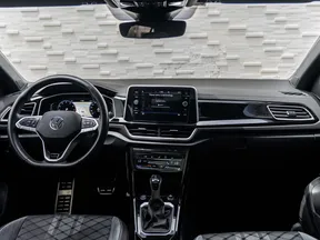 Volkswagen T-Roc 2024