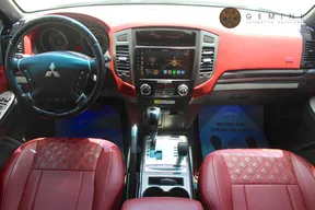 Mitsubishi Pajero / Shogun / Montero 2020
