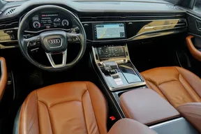Audi Q8 2020