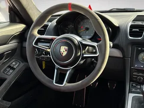Porsche Cayman 718 GT4 2016