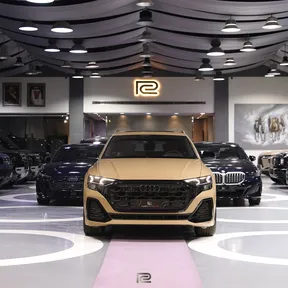 Audi Q8 2025