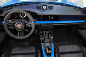 Porsche 911 Targa 4 GTS 2024