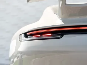 Porsche 911 Carrera 2024