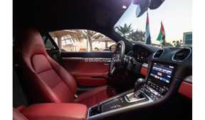 Porsche Cayman 718 2024