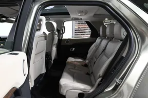 Land Rover Discovery 2020