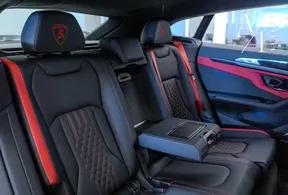 Lamborghini Urus 2025