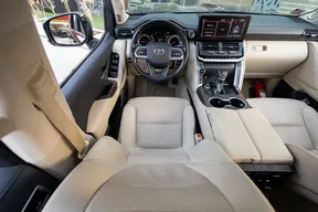 Toyota Land Cruiser 2023