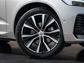 Volvo XC60 B5 2024
