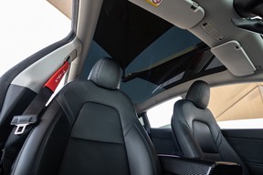 Tesla Model Y Long Range 2024