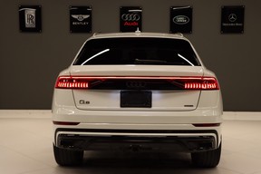 Audi Q8 2021