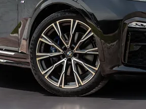 BMW X7 40 2020