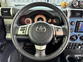 Toyota FJ Cruiser 2020