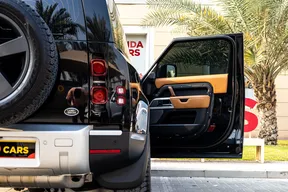 Land Rover Defender 90 2023