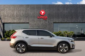 Volvo XC40 2023