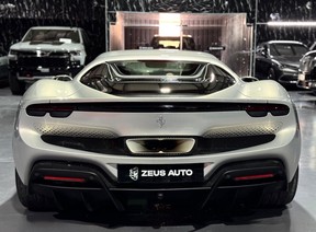 Ferrari 296 GTS 2024