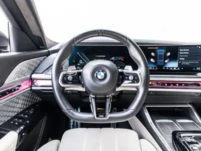 BMW 7 Series 760 2023
