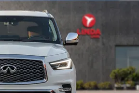 Infiniti QX80 2023