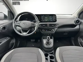 Hyundai i10 2021