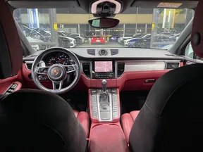 Porsche Macan GTS 2017