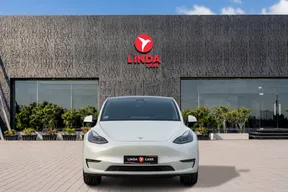 Tesla Model Y Long Range 2024