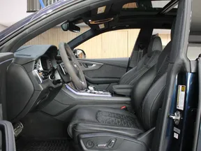 Audi RS Q8 2024