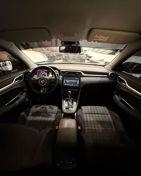 MG ZS 2025